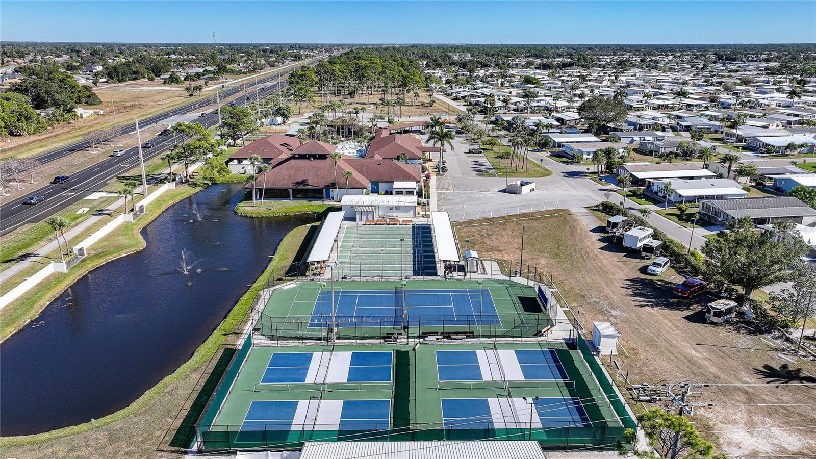 Image 47 of 67 For 495 Schooner Street