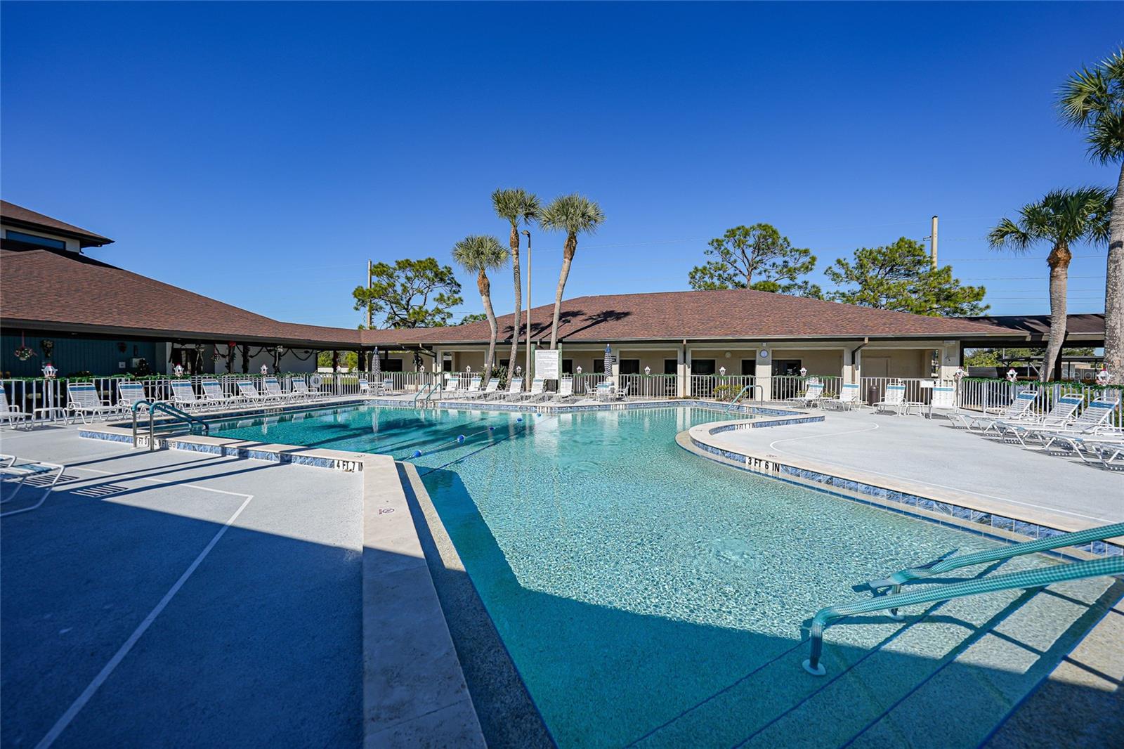 Image 5 of 67 For 495 Schooner Street