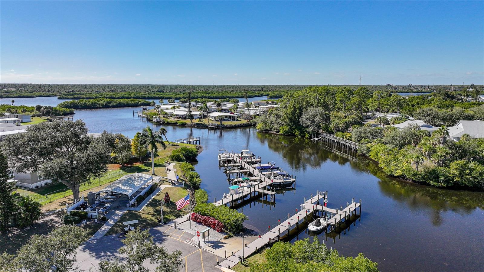 Image 60 of 67 For 495 Schooner Street