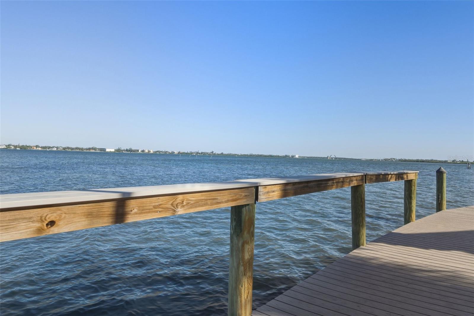 Image 28 of 36 For 5055 Beach Road 108