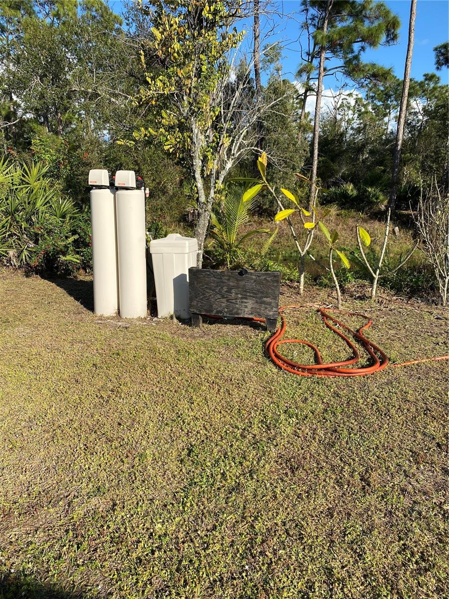 Image 26 of 44 For 11176 Grapefruit Lane