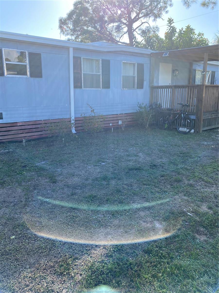 Image 28 of 44 For 11176 Grapefruit Lane