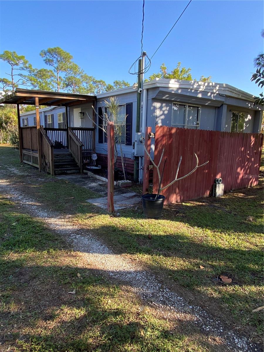 Image 4 of 44 For 11176 Grapefruit Lane