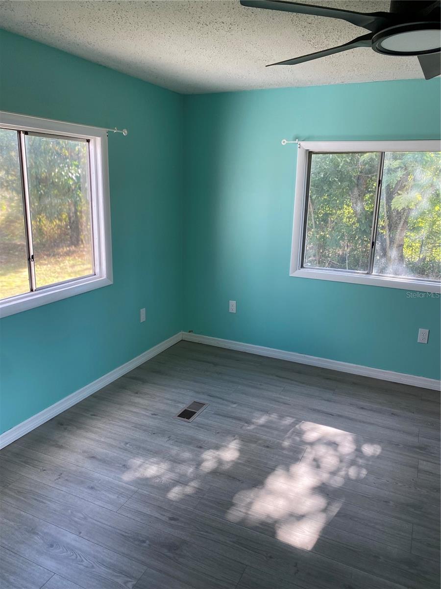 Image 41 of 44 For 11176 Grapefruit Lane