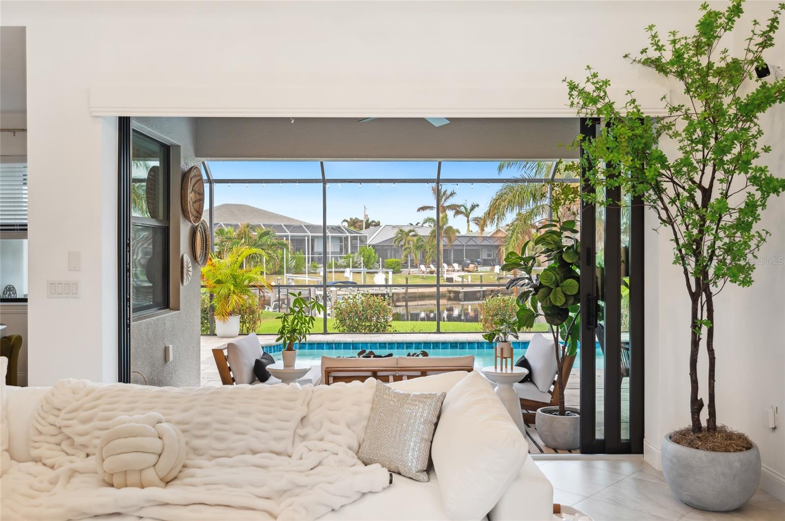 Image 6 of 42 For 1099 Cimarron Drive