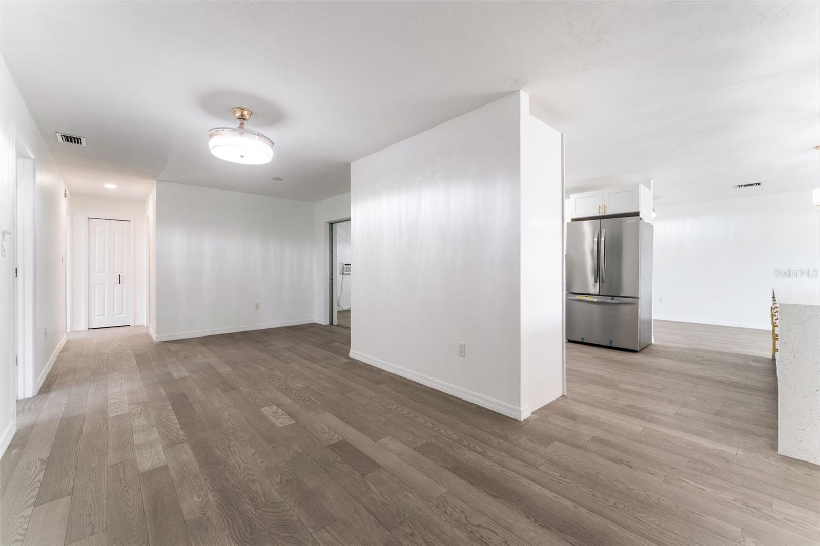 Image 18 of 55 For 1231 Beacon Drive