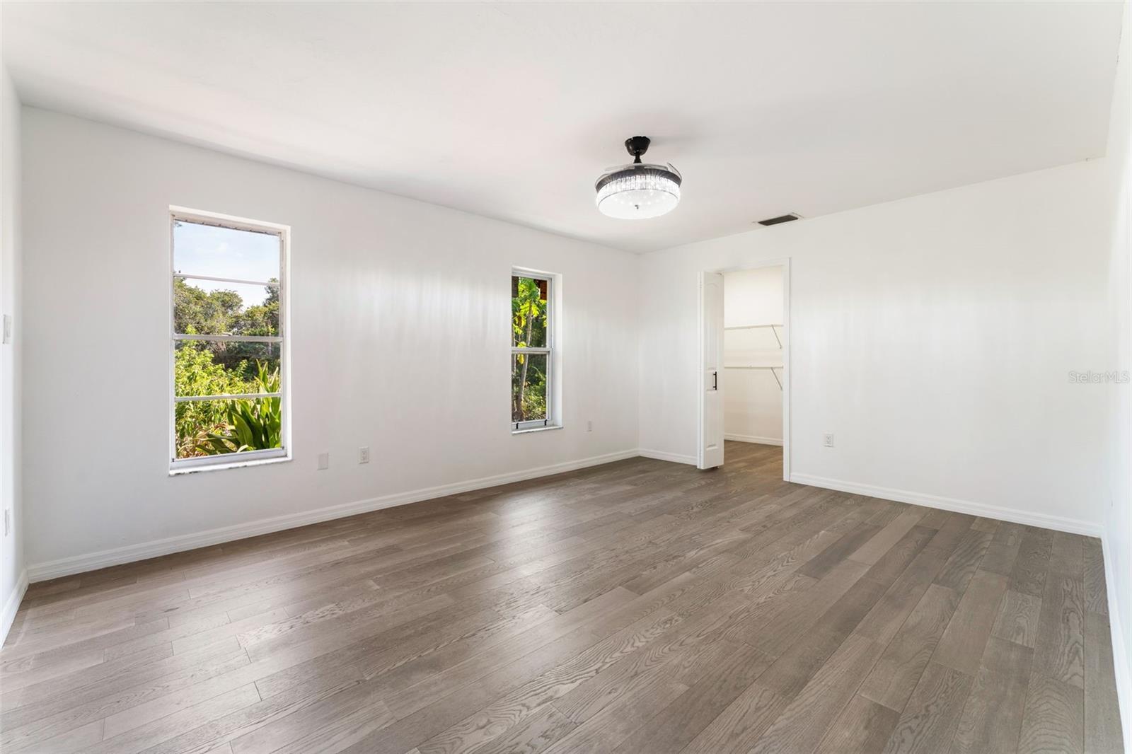 Image 25 of 55 For 1231 Beacon Drive