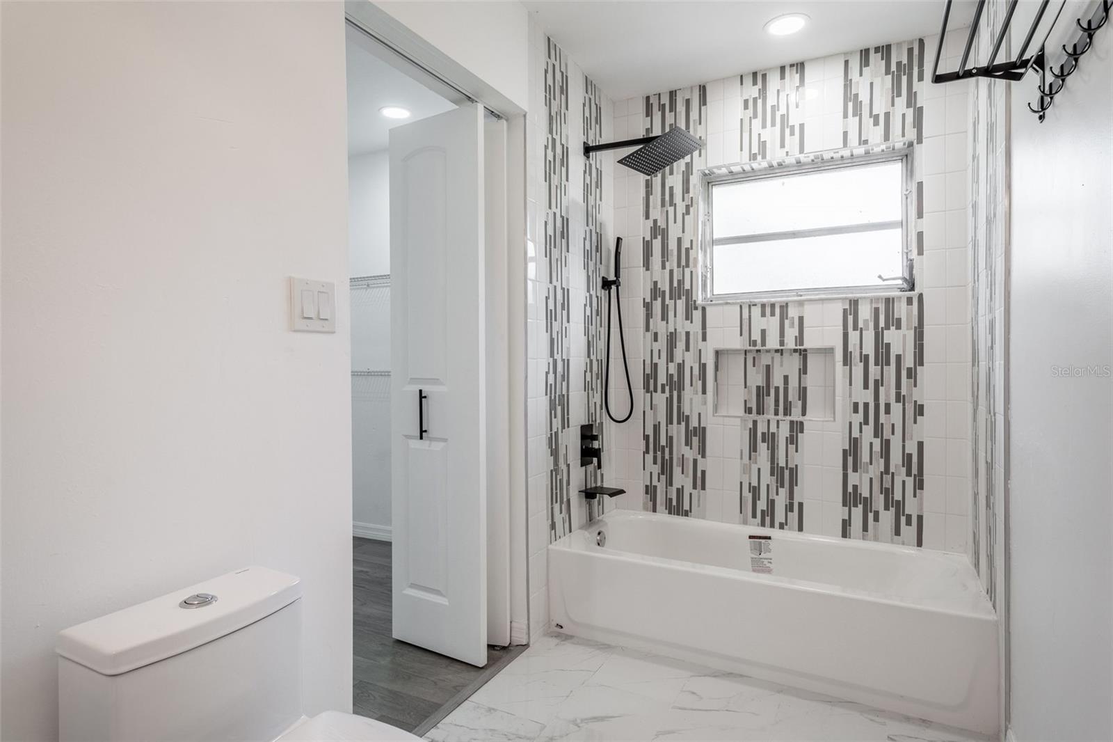 Image 28 of 55 For 1231 Beacon Drive