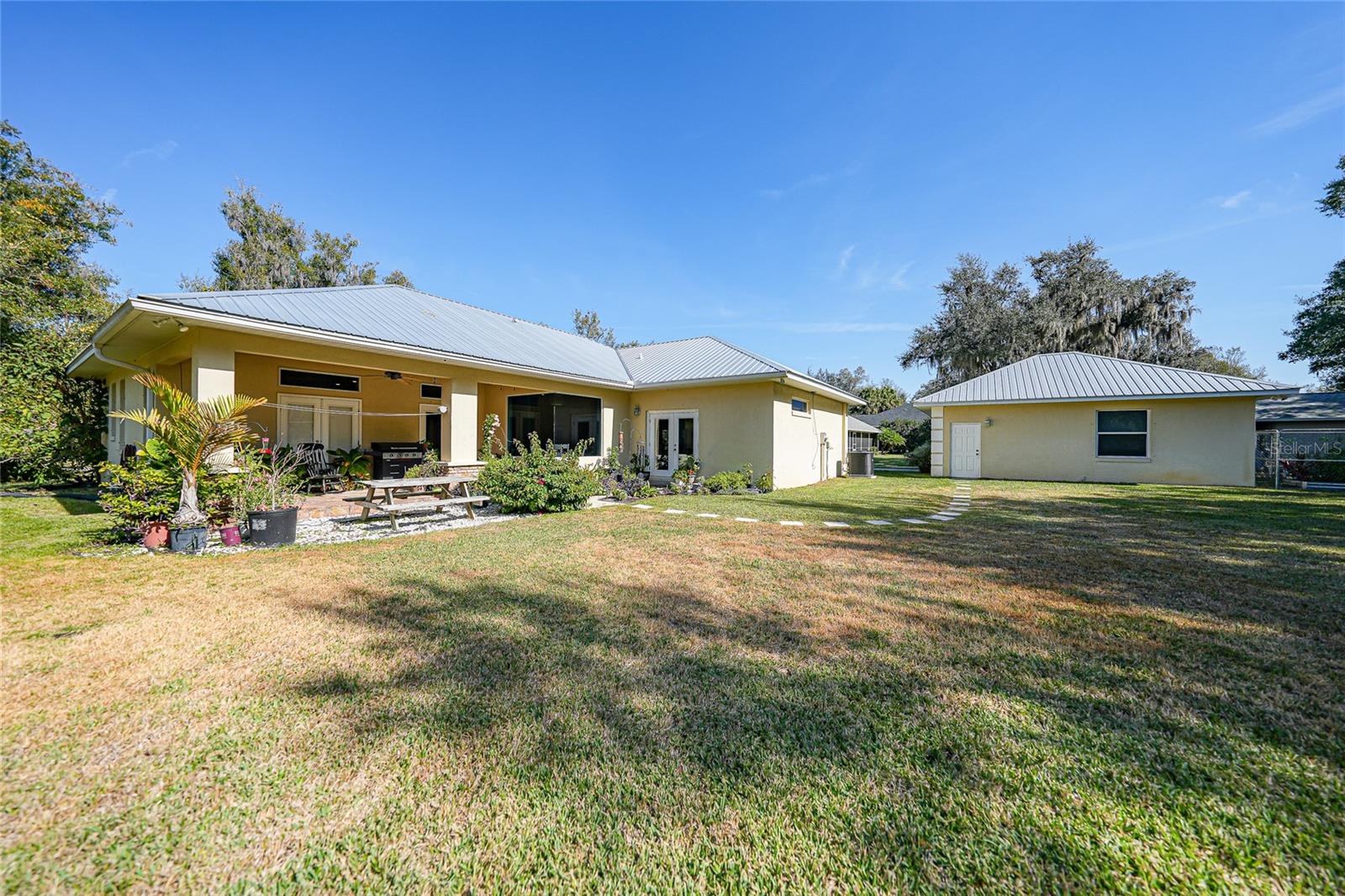 Image 48 of 50 For 2038 & 2066 Voss Oaks Circle