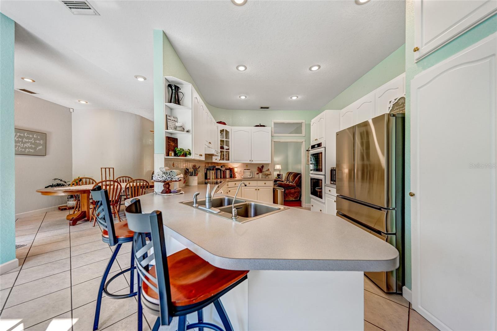 Image 8 of 50 For 2038 & 2066 Voss Oaks Circle