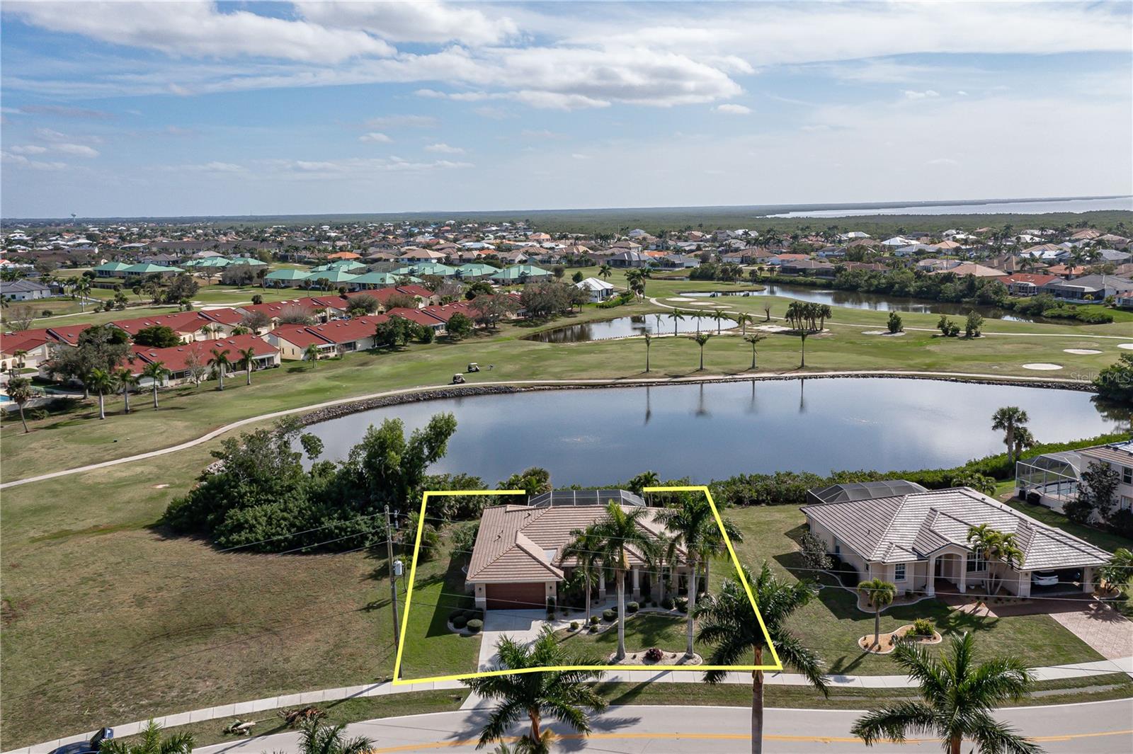 Image 18 of 54 For 4077 La Costa Island Court