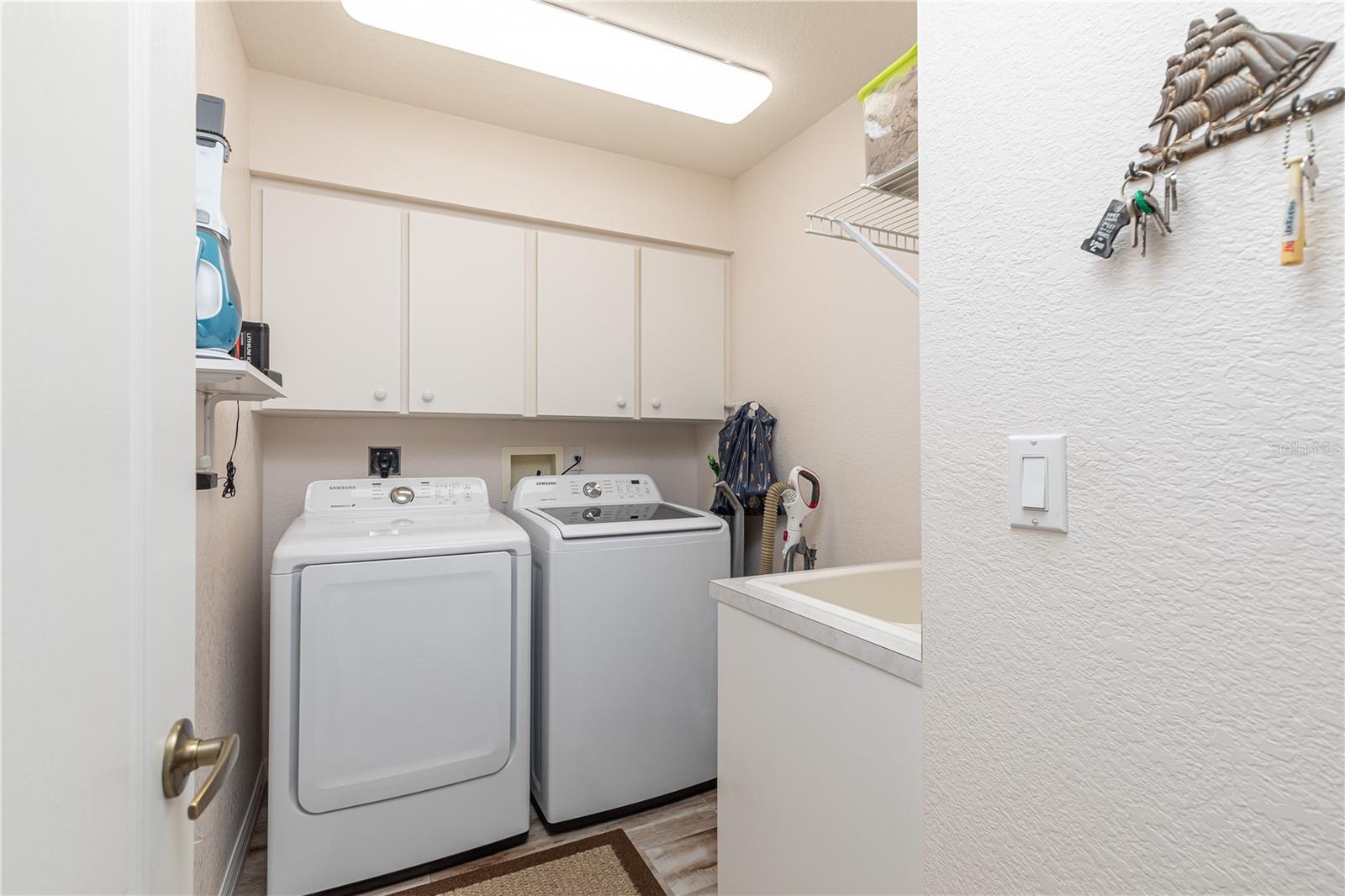 Image 41 of 54 For 4077 La Costa Island Court