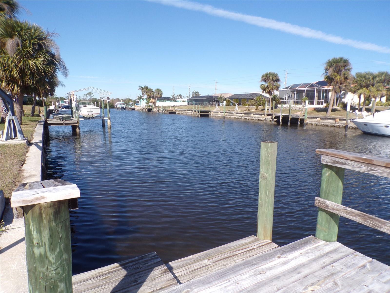 Image 17 of 34 For 132 Leland Street Sw