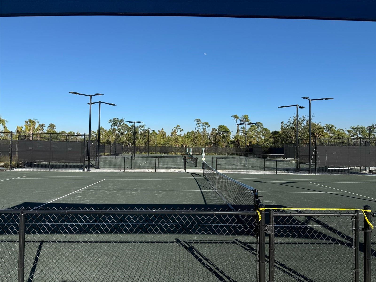 Image 30 of 42 For 17595 Opal Sand Drive 201