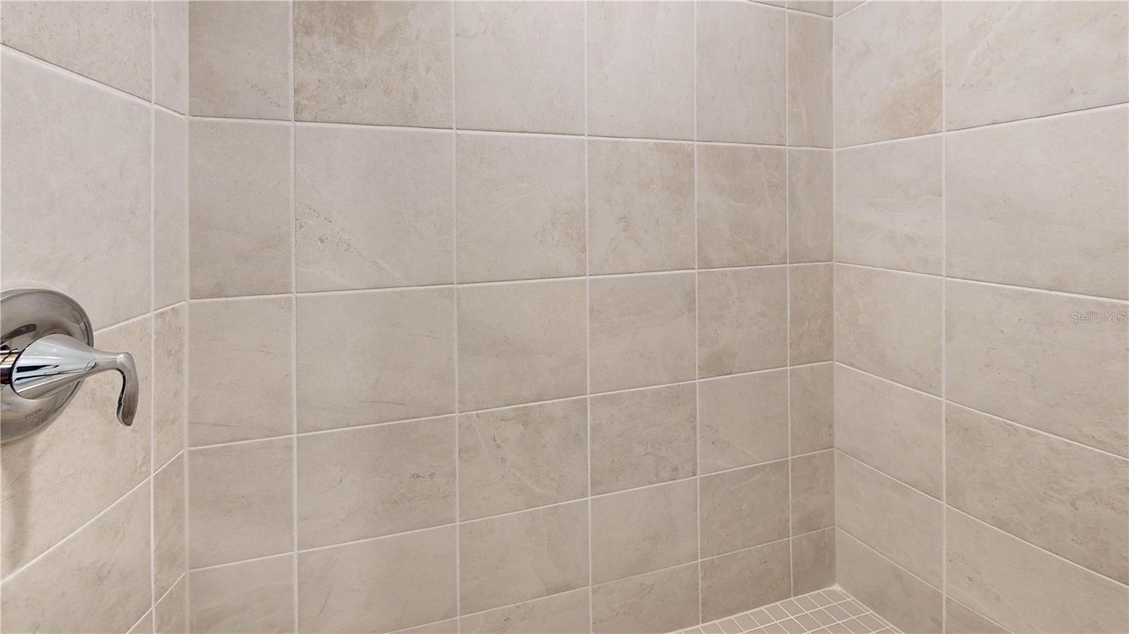 Image 7 of 42 For 17595 Opal Sand Drive 201