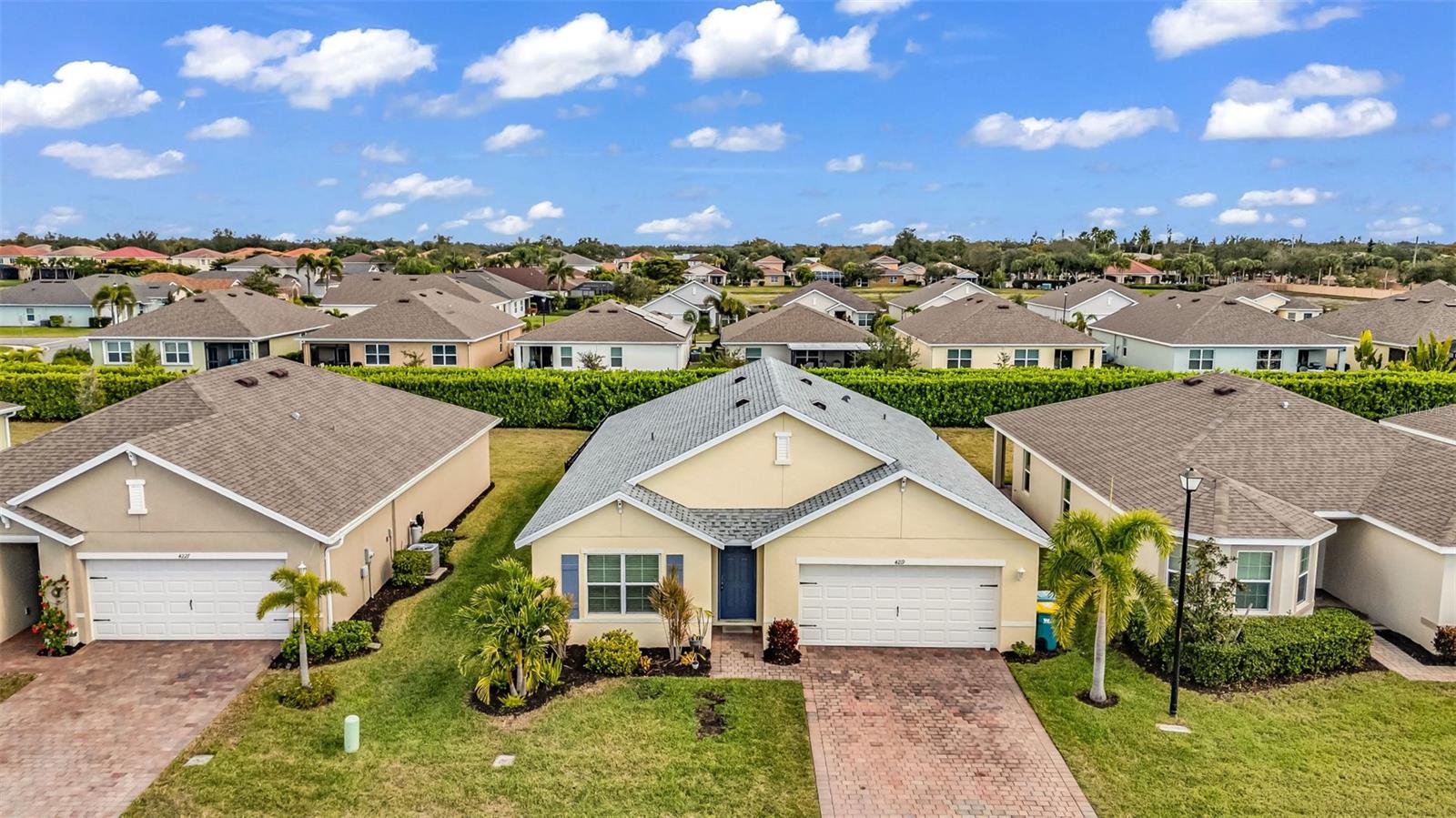 Image 44 of 56 For 4219 Manatee Lane