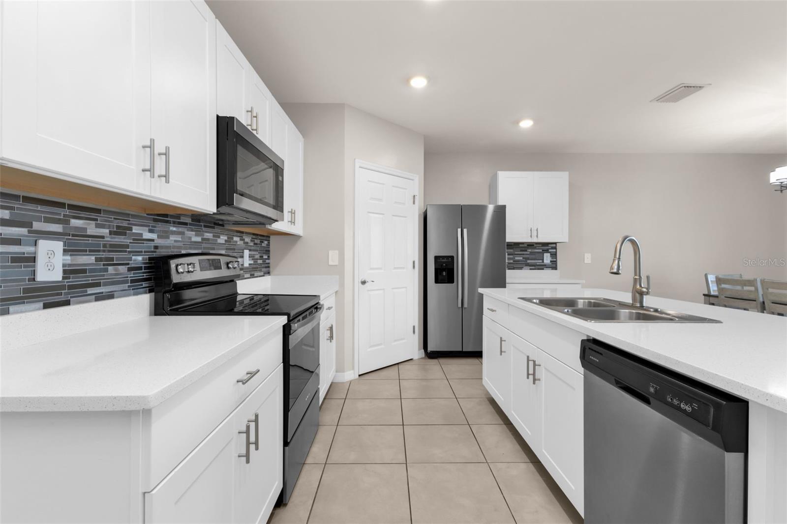 Image 7 of 56 For 4219 Manatee Lane