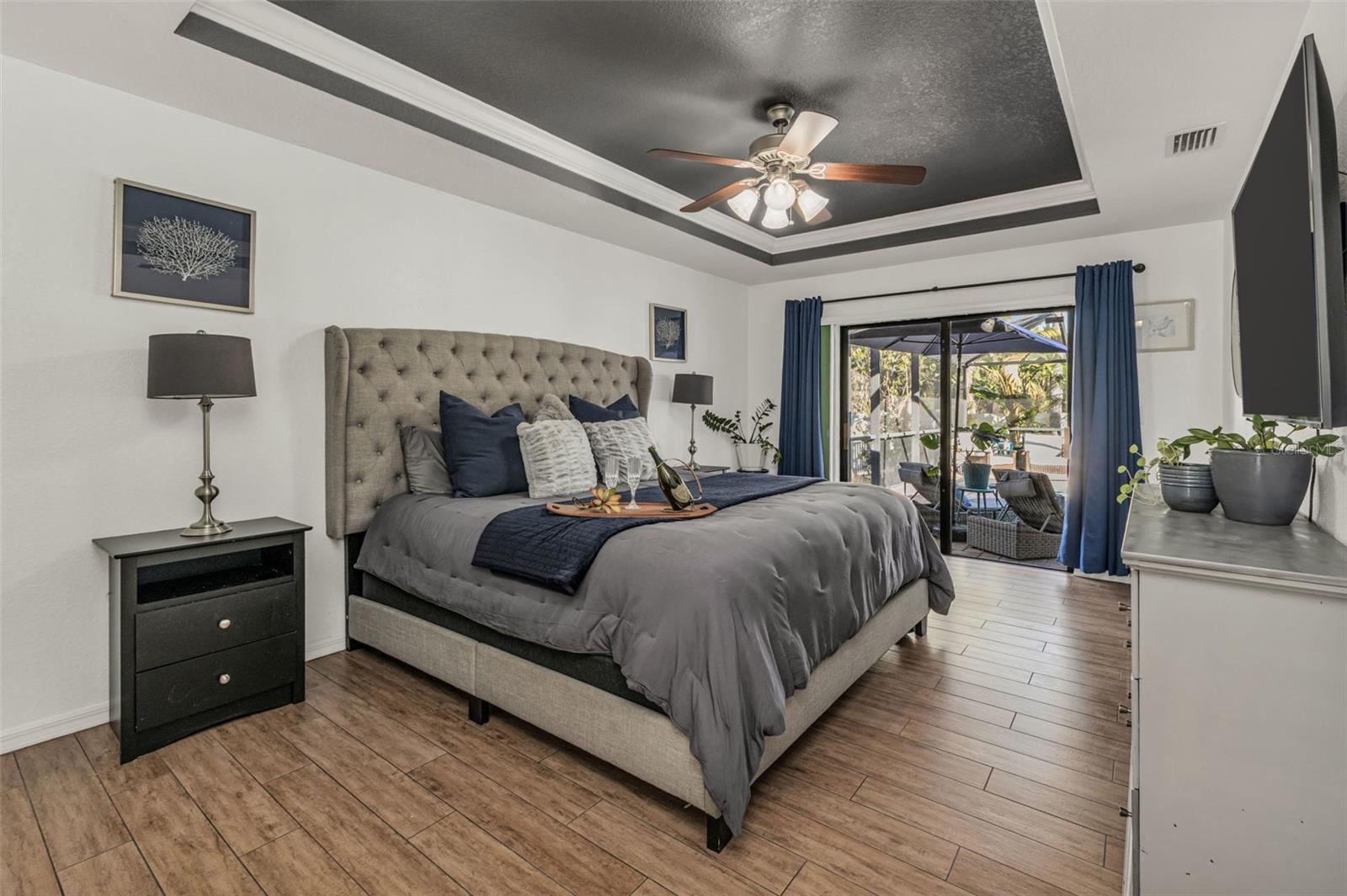 Image 24 of 69 For 15184 Gulistan Avenue