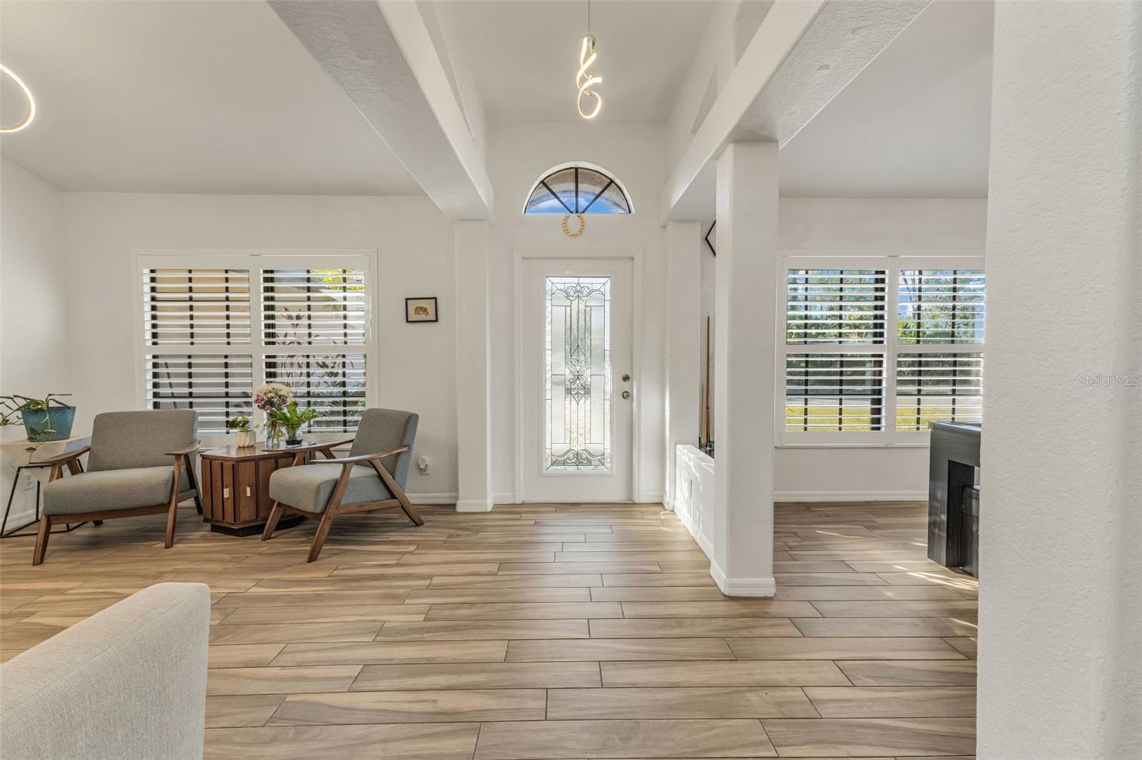 Image 6 of 69 For 15184 Gulistan Avenue