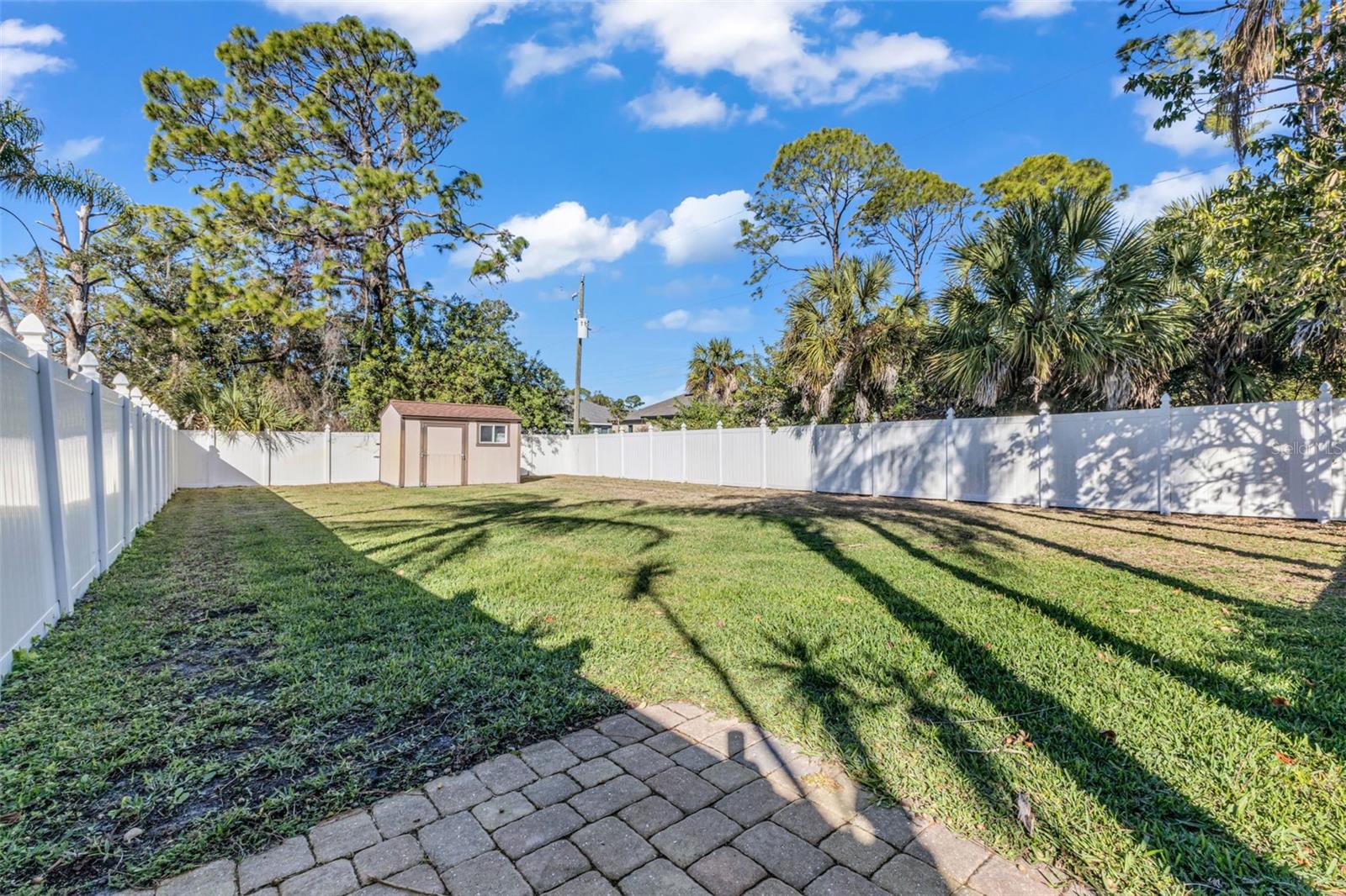 Image 63 of 69 For 15184 Gulistan Avenue