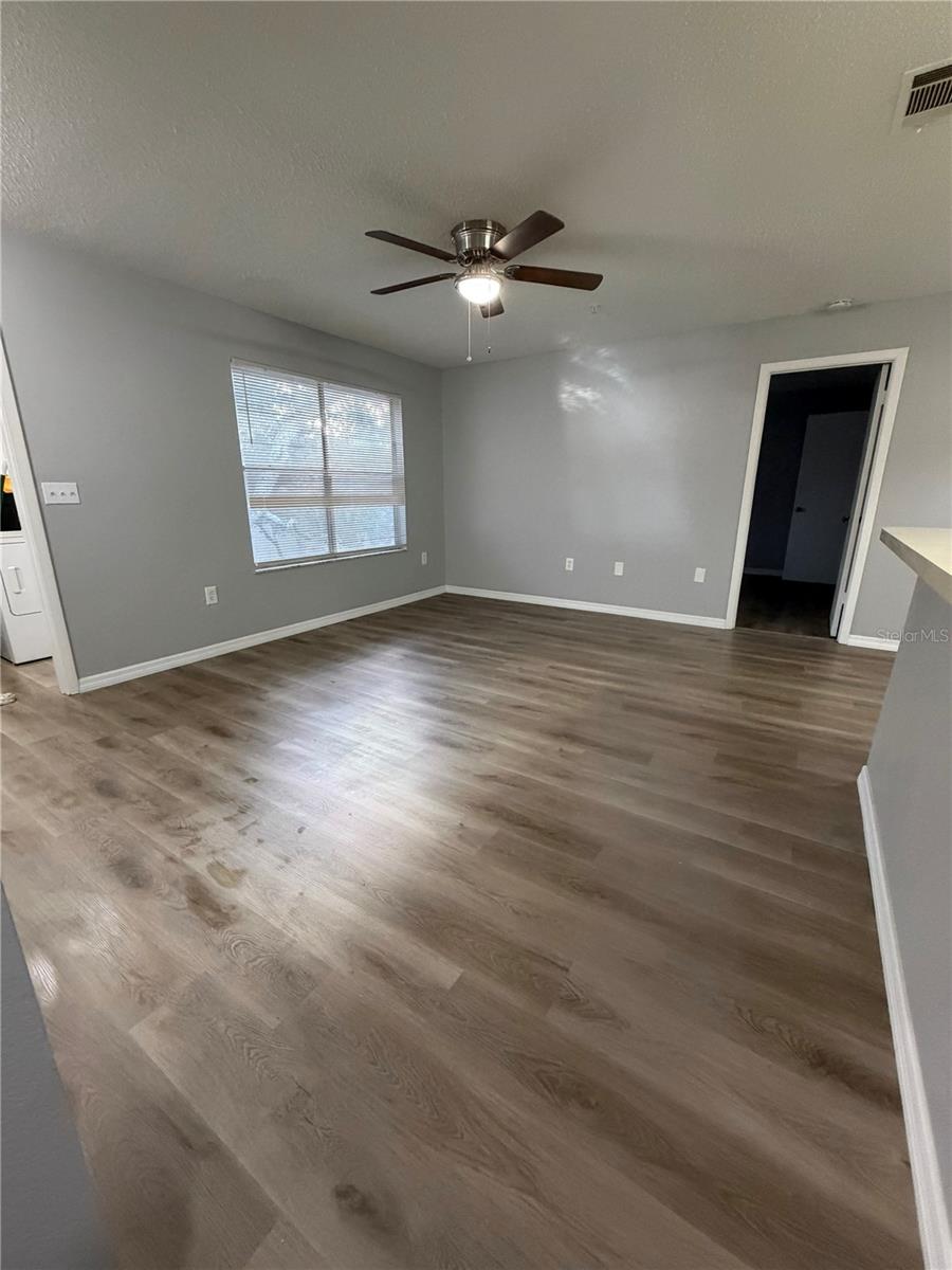 Image 4 of 26 For 951 Salt Pond Place 302