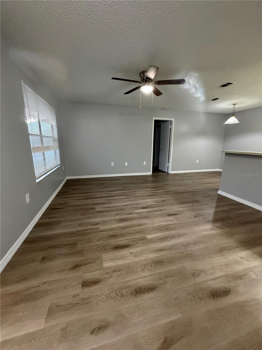 Image 5 of 26 For 951 Salt Pond Place 302