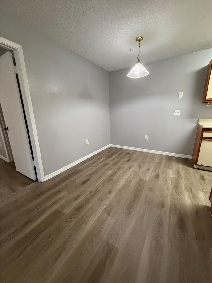 Image 6 of 26 For 951 Salt Pond Place 302