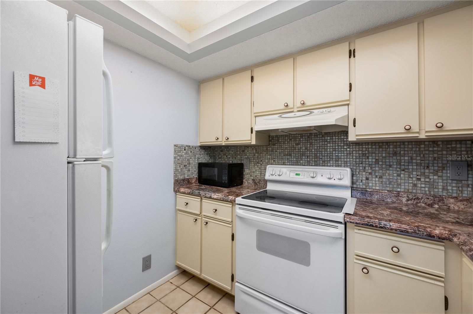 Image 12 of 43 For 19505 Quesada Avenue U203