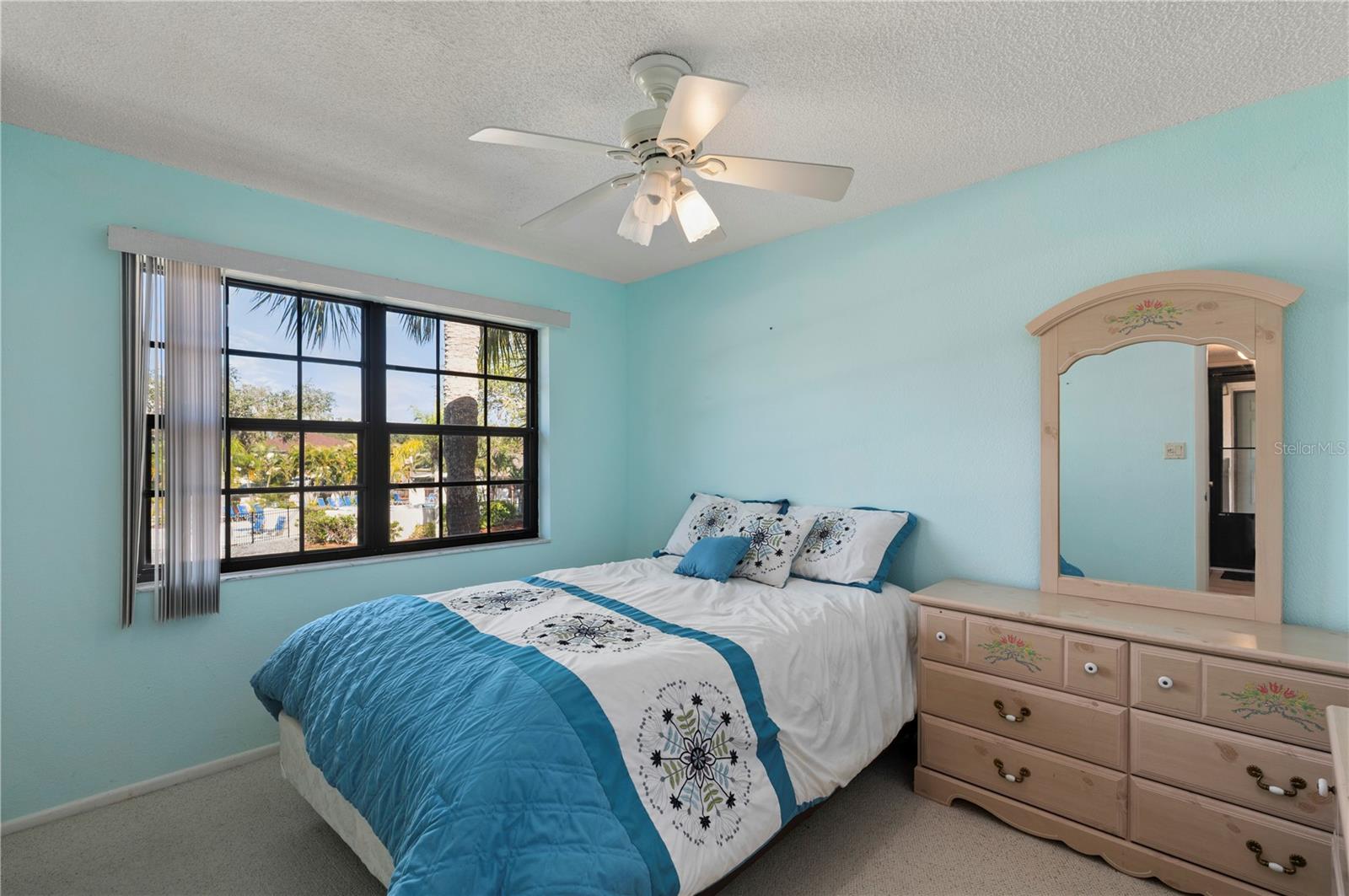 Image 22 of 43 For 19505 Quesada Avenue U203