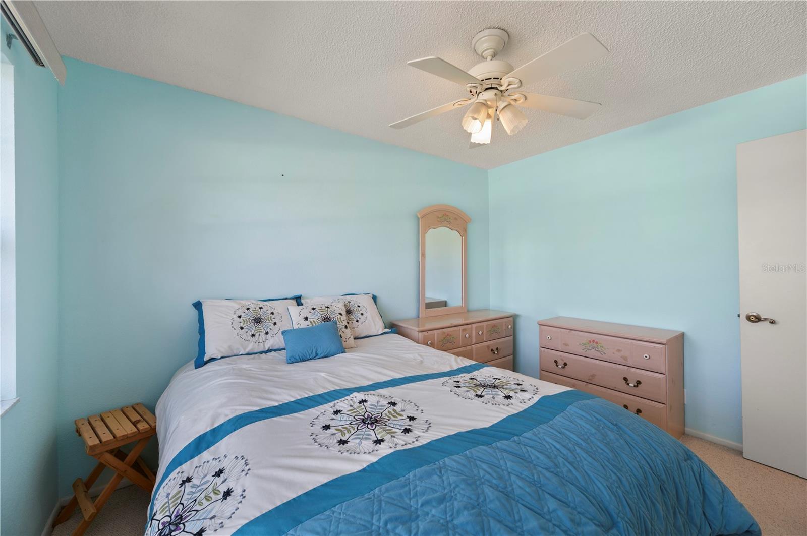 Image 24 of 43 For 19505 Quesada Avenue U203