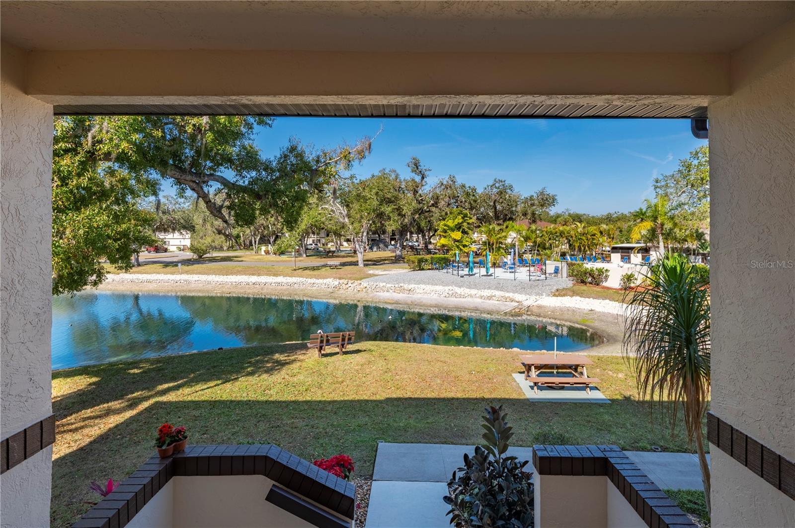 Image 28 of 43 For 19505 Quesada Avenue U203