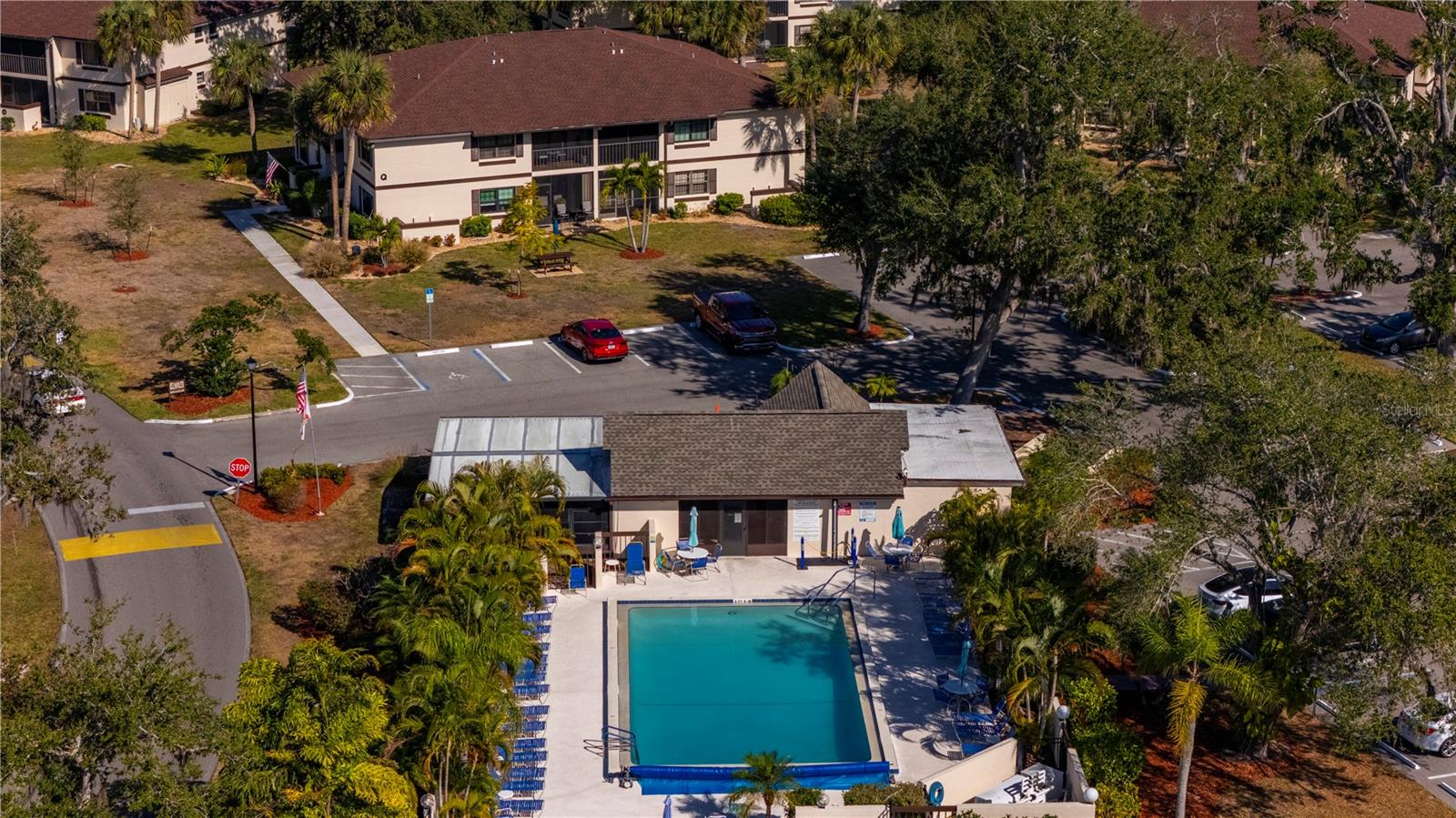 Image 40 of 43 For 19505 Quesada Avenue U203