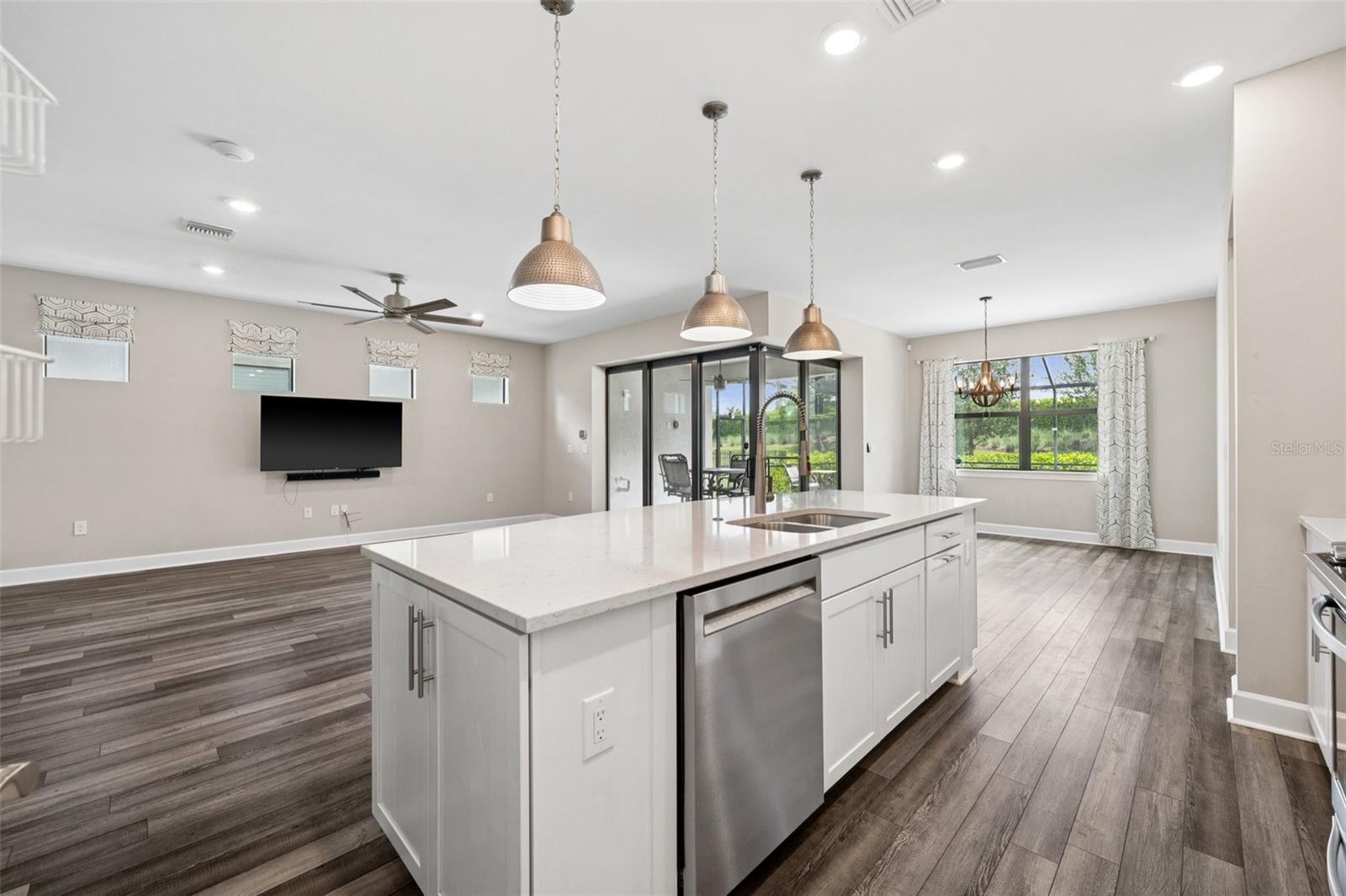 Image 7 of 46 For 17093 Ashford Terrace