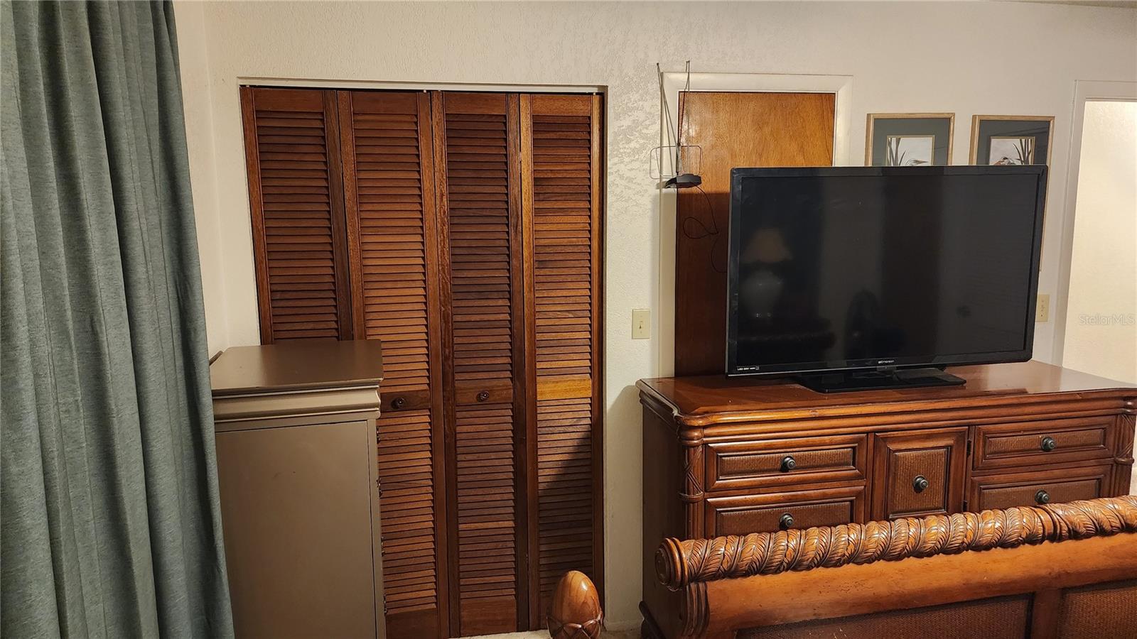 Image 19 of 38 For 30176 Balsam Boulevard