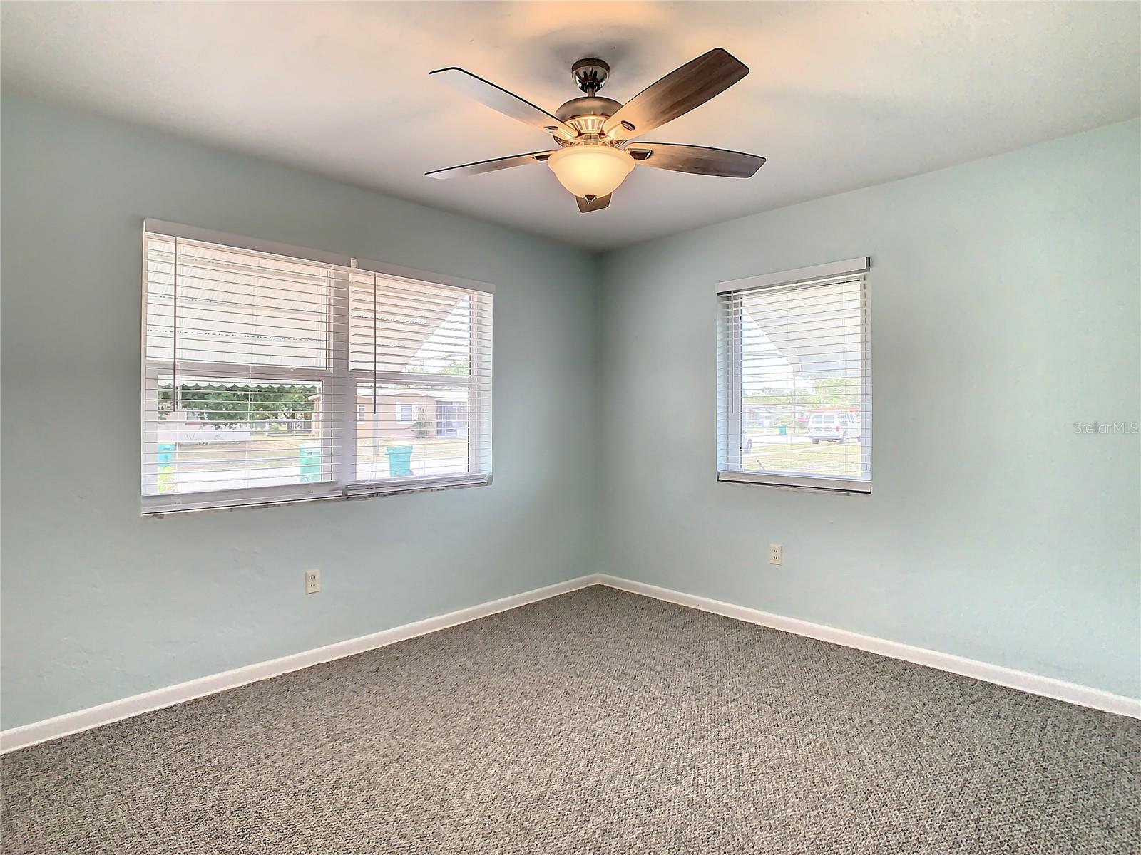 Image 28 of 40 For 22186 Catherine Avenue