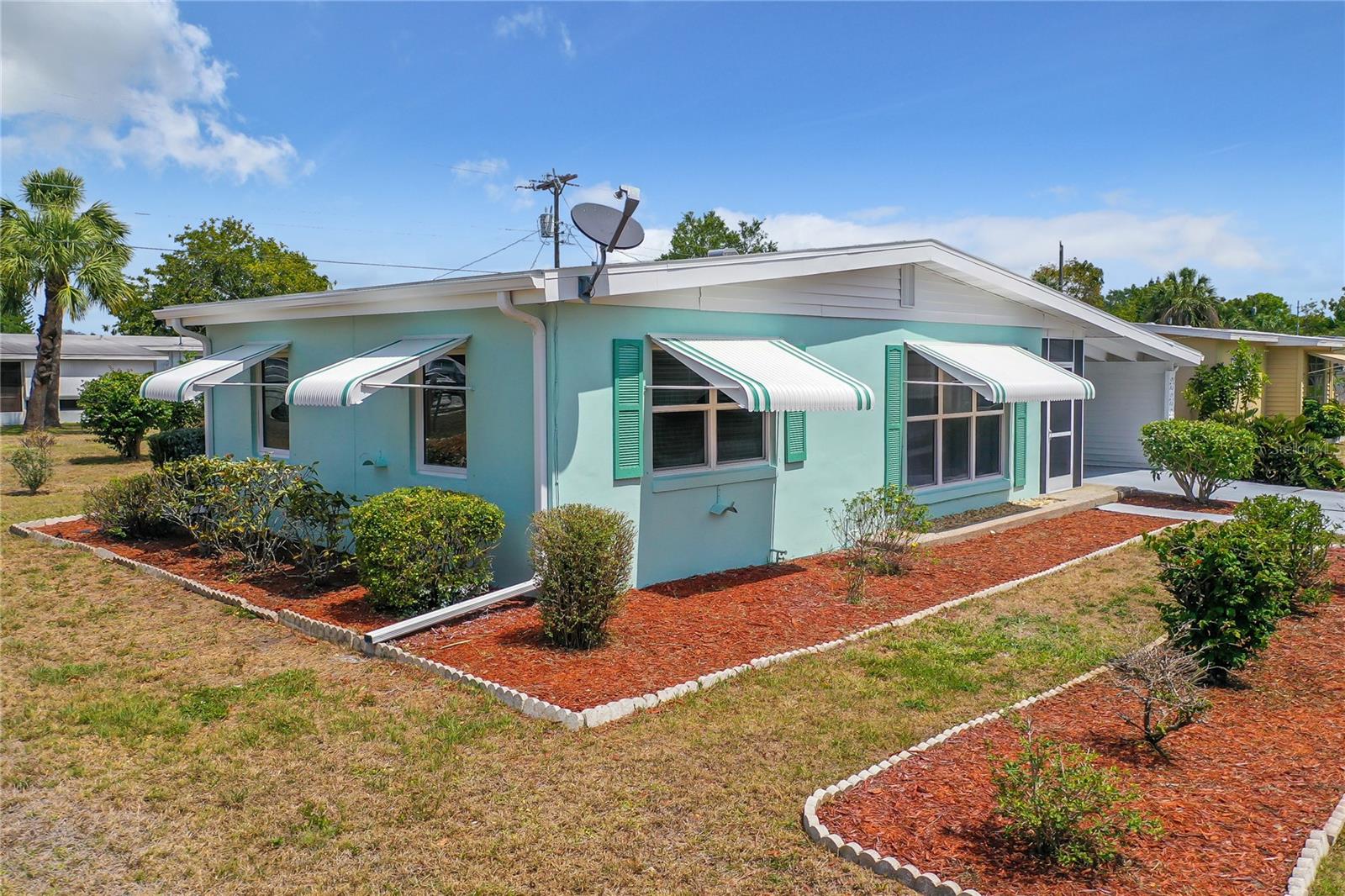 Image 39 of 40 For 22186 Catherine Avenue