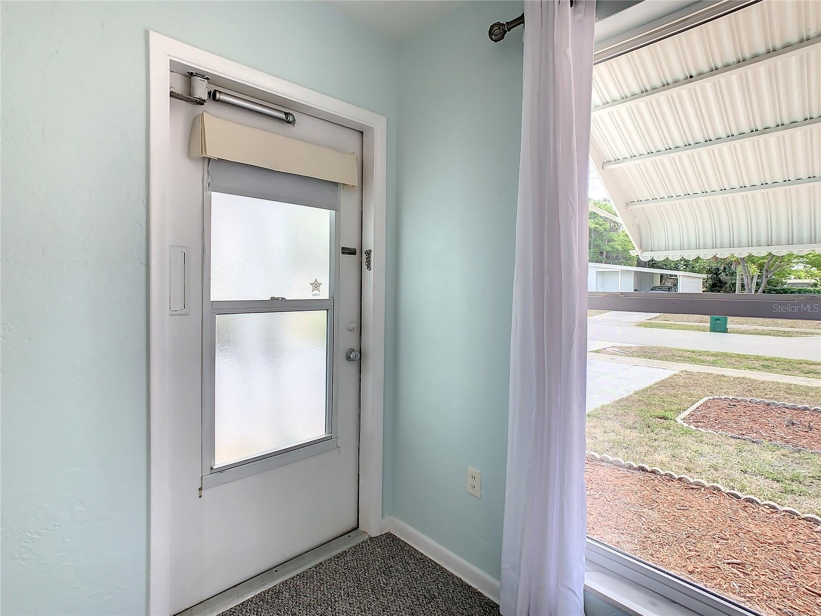 Image 8 of 40 For 22186 Catherine Avenue