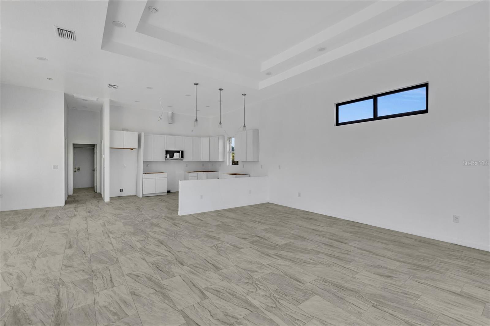 Image 11 of 39 For 15116 Brainbridge Circle