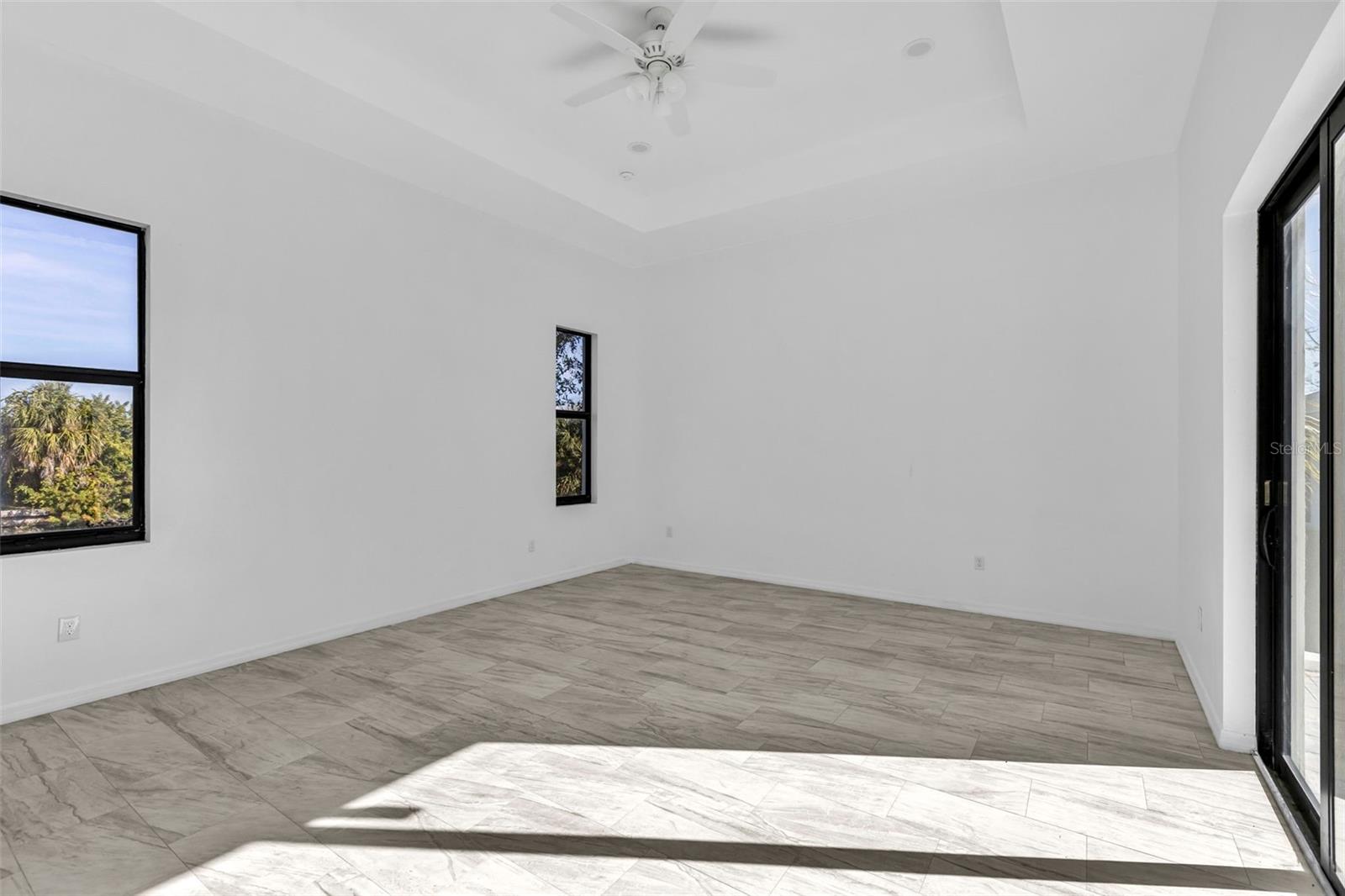 Image 16 of 39 For 15116 Brainbridge Circle