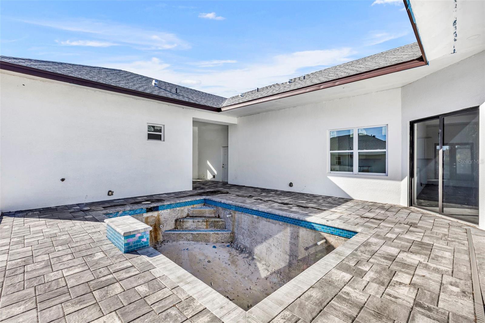 Image 31 of 39 For 15116 Brainbridge Circle