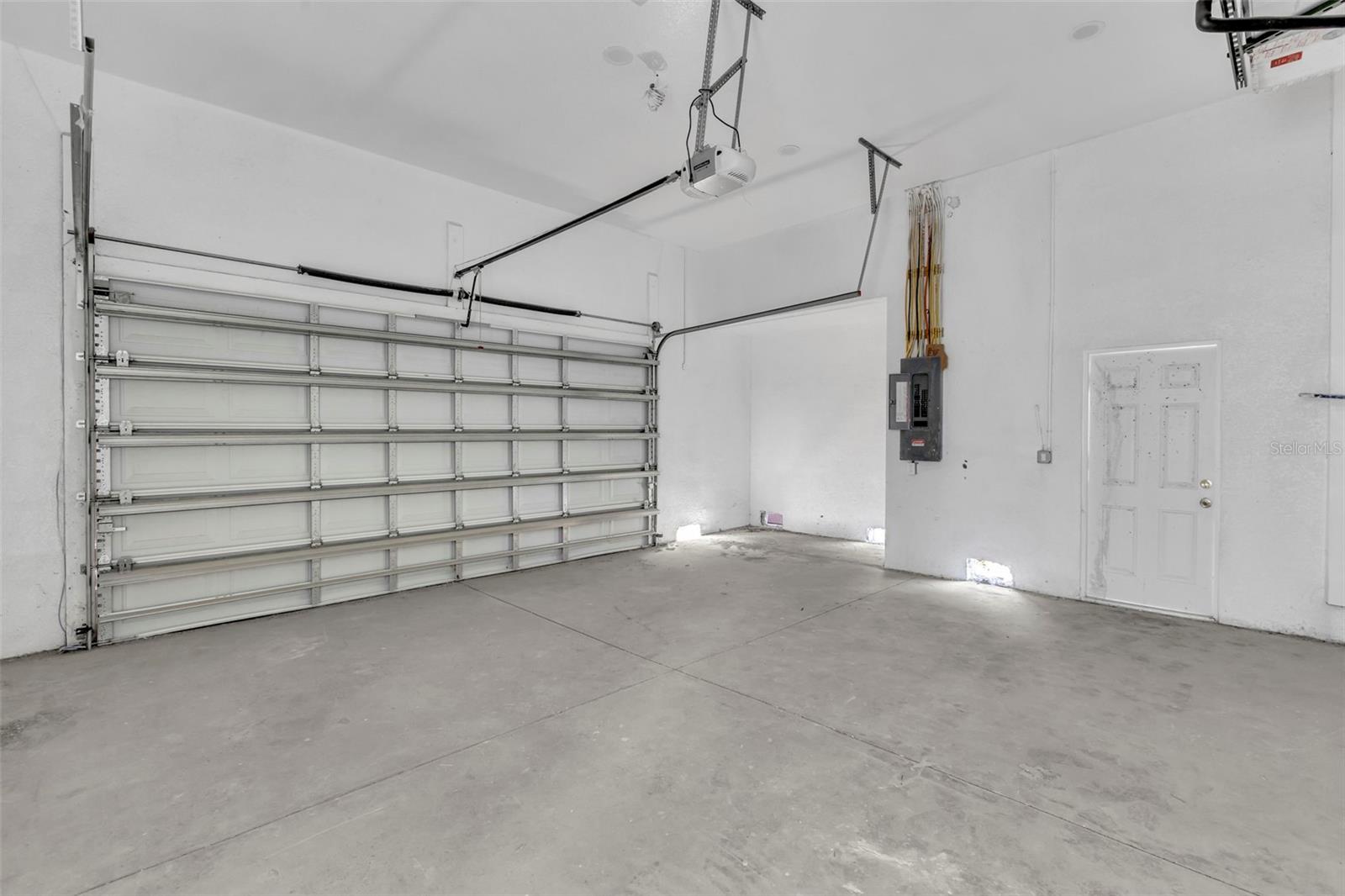 Image 32 of 39 For 15116 Brainbridge Circle