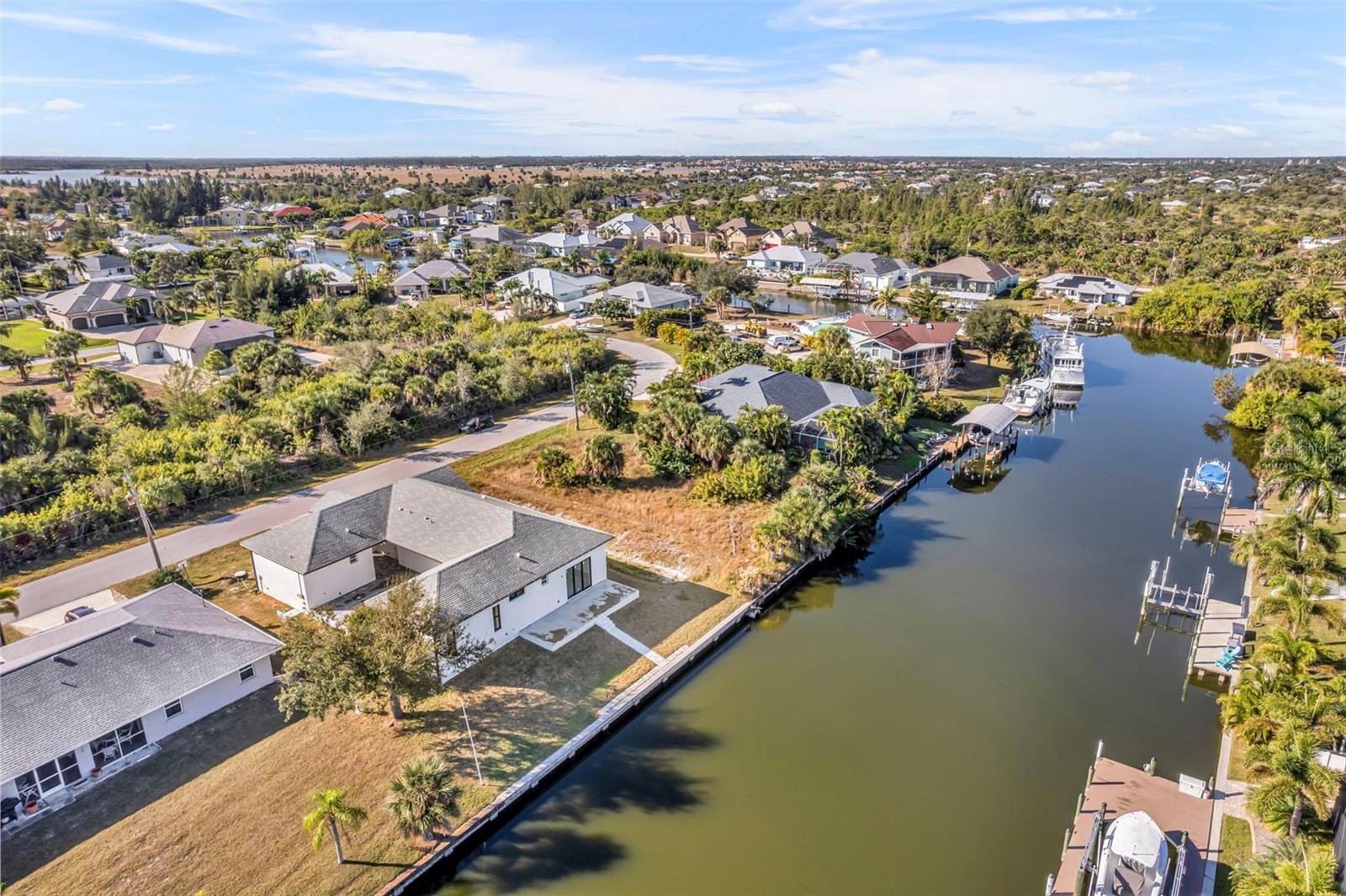 Image 7 of 39 For 15116 Brainbridge Circle