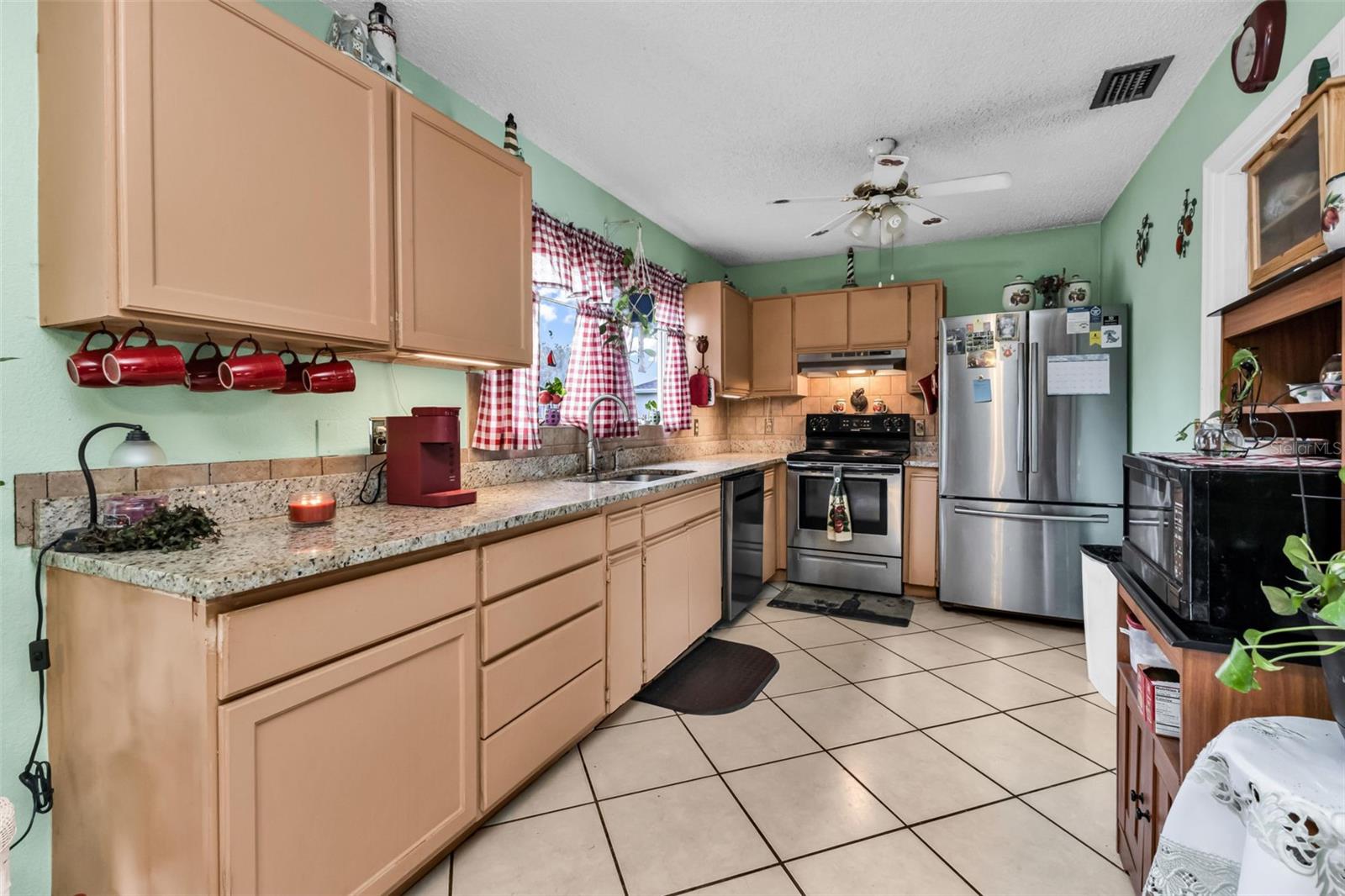 Image 6 of 31 For 1227 Birchcrest Boulevard