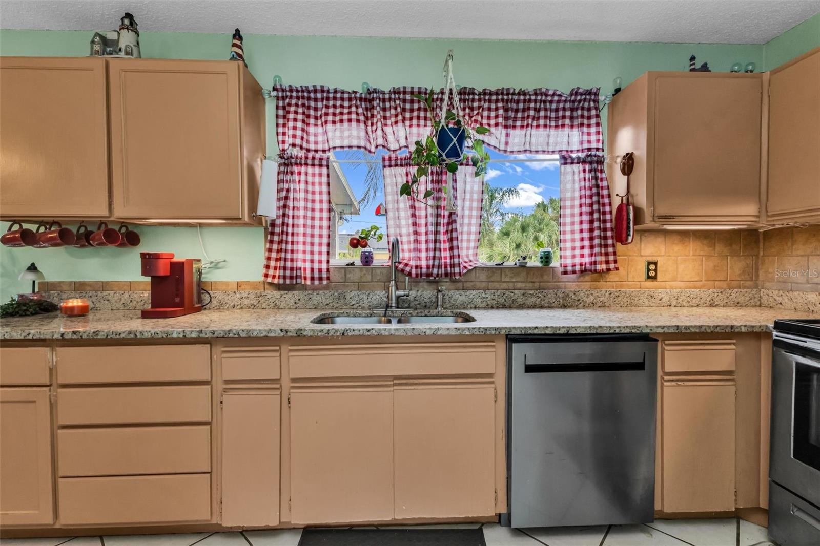 Image 8 of 31 For 1227 Birchcrest Boulevard