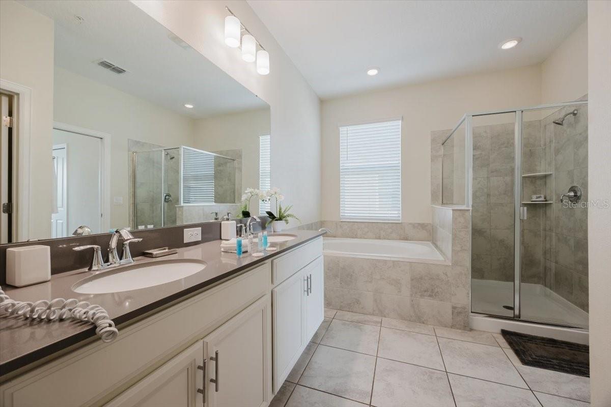 Image 12 of 18 For 525 Ocean Course Avenue 525