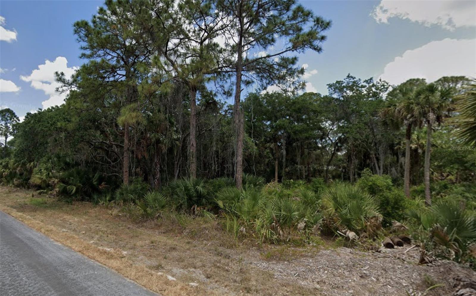 Image 3 of 3 For 328 Myers Street