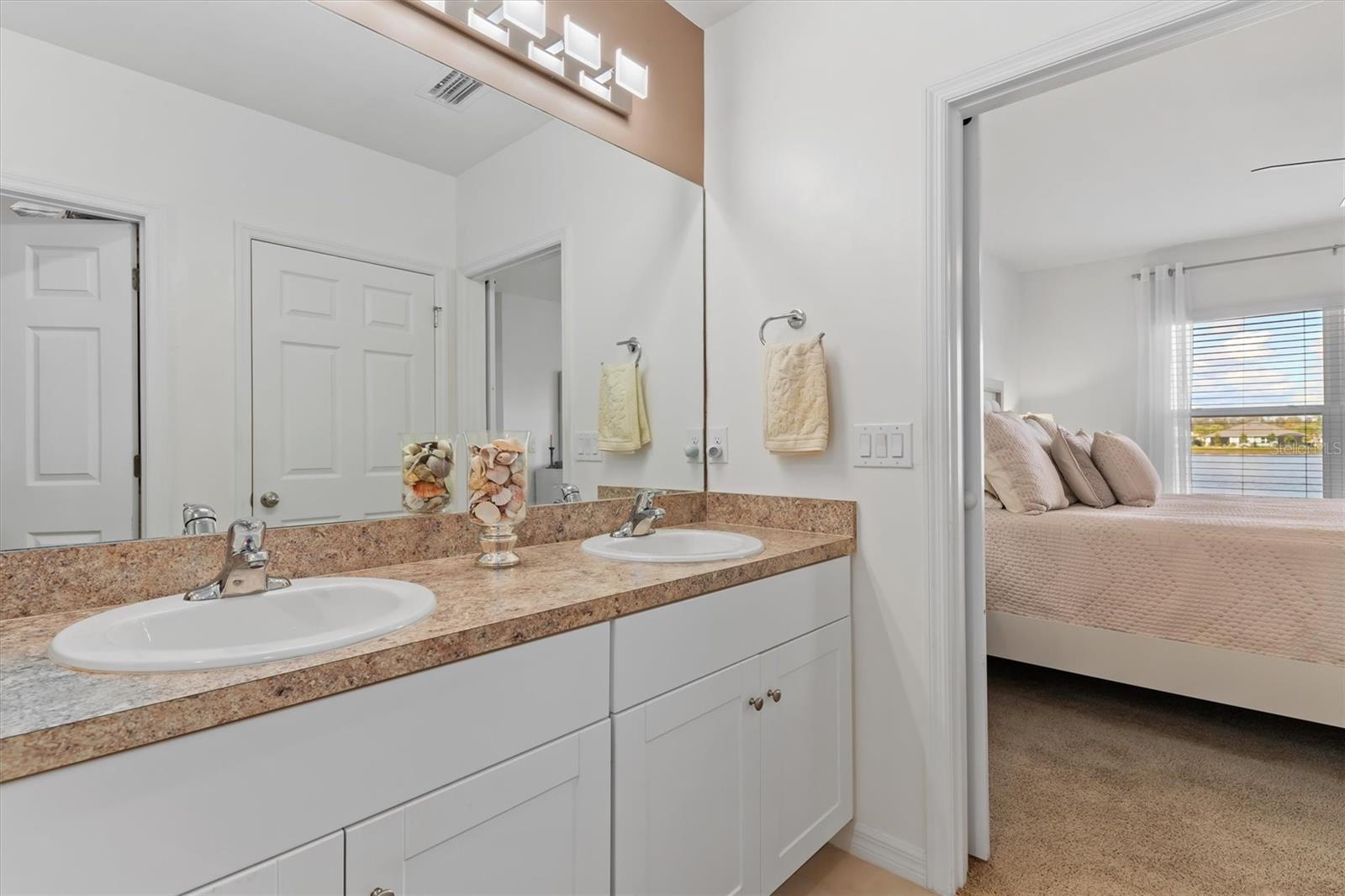 Image 25 of 45 For 7400 Lenox Circle