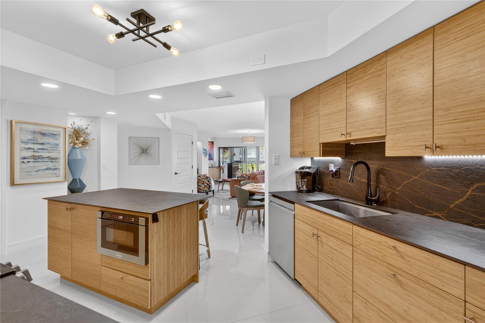 Image 16 of 55 For 1765 Jamaica Way 101