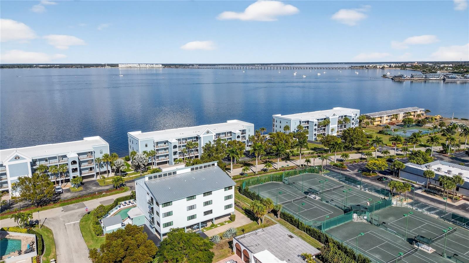 Image 2 of 55 For 1765 Jamaica Way 101