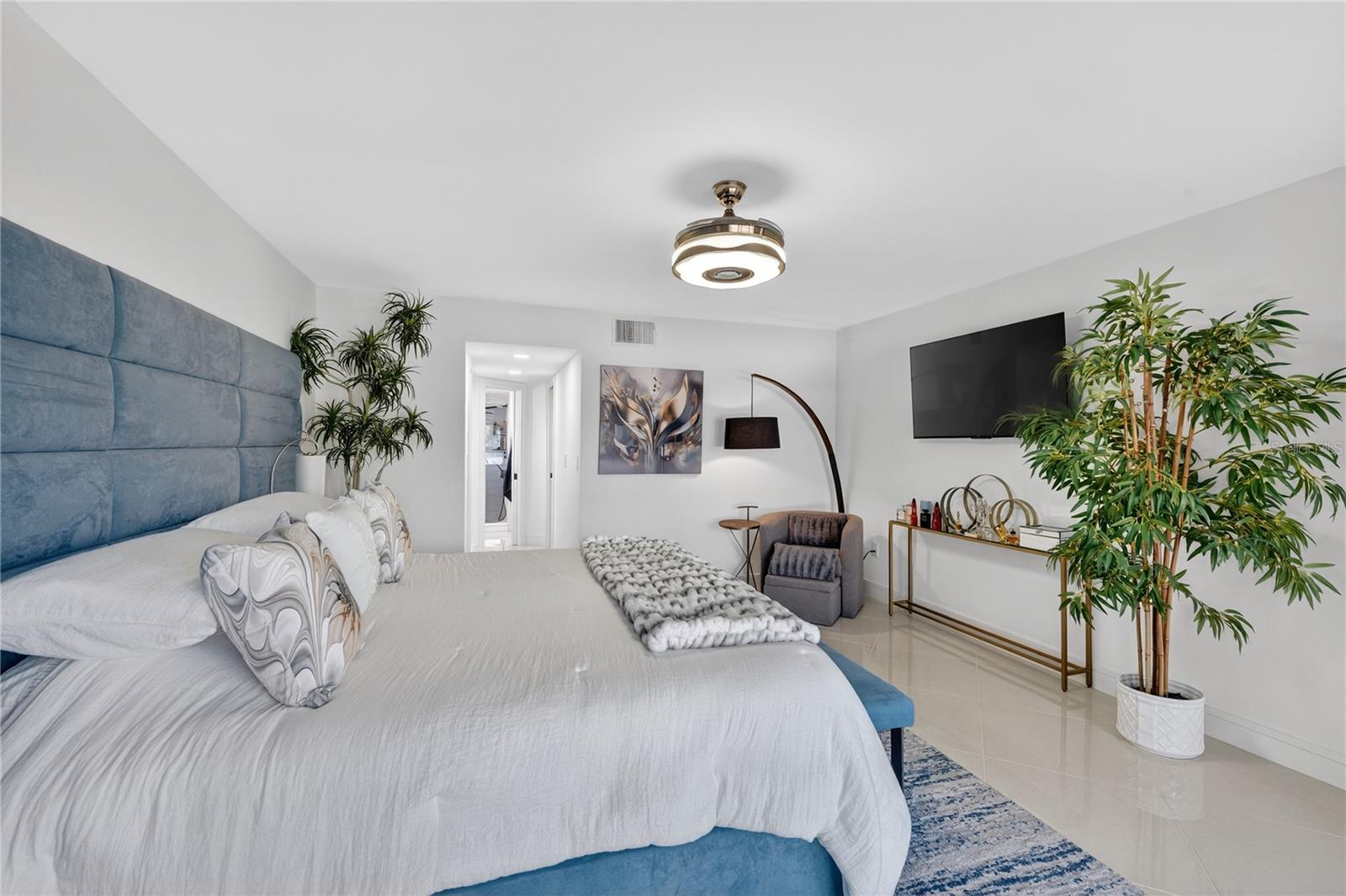 Image 31 of 55 For 1765 Jamaica Way 101